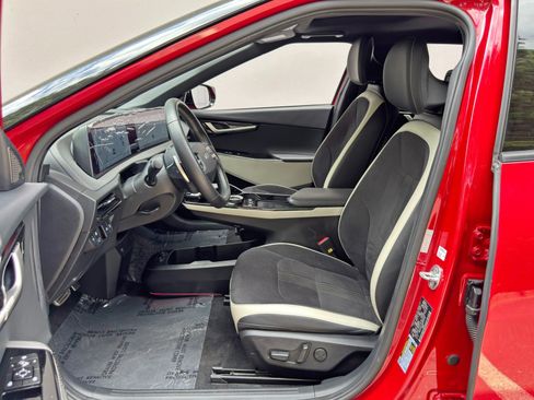 Used 2022 Kia EV6 GT-Line w/ GT-Line Suede Seat Package RWD image 16