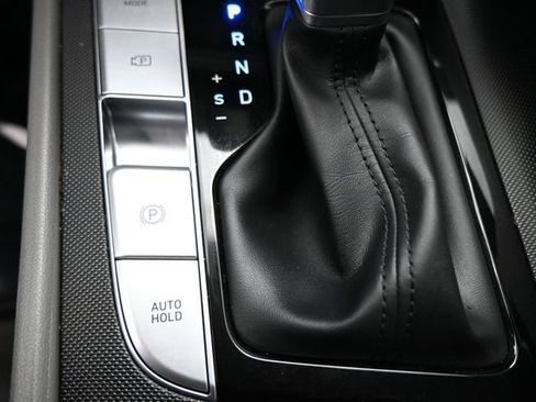Used 2023 Hyundai Elantra SEL w/ Convenience Package FWD image 18