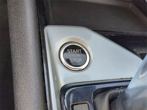 Used 2024 Nissan Altima 2.5 SV image 31