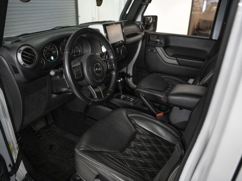 Used 2017 Jeep Wrangler Unlimited Sport w/ Quick Order Package 24S image 19