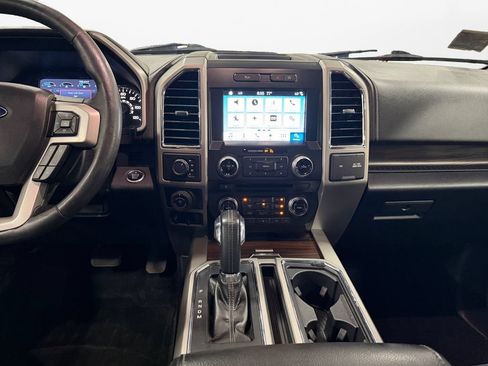 Used 2017 Ford F150 Lariat w/ Equipment Group 502A Luxury AWD/4WD image 10