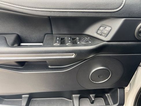 Used 2019 Ford Expedition XLT w/ Equipment Group 202A image 12
