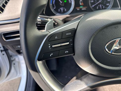 Used 2023 Hyundai Sonata SEL image 18