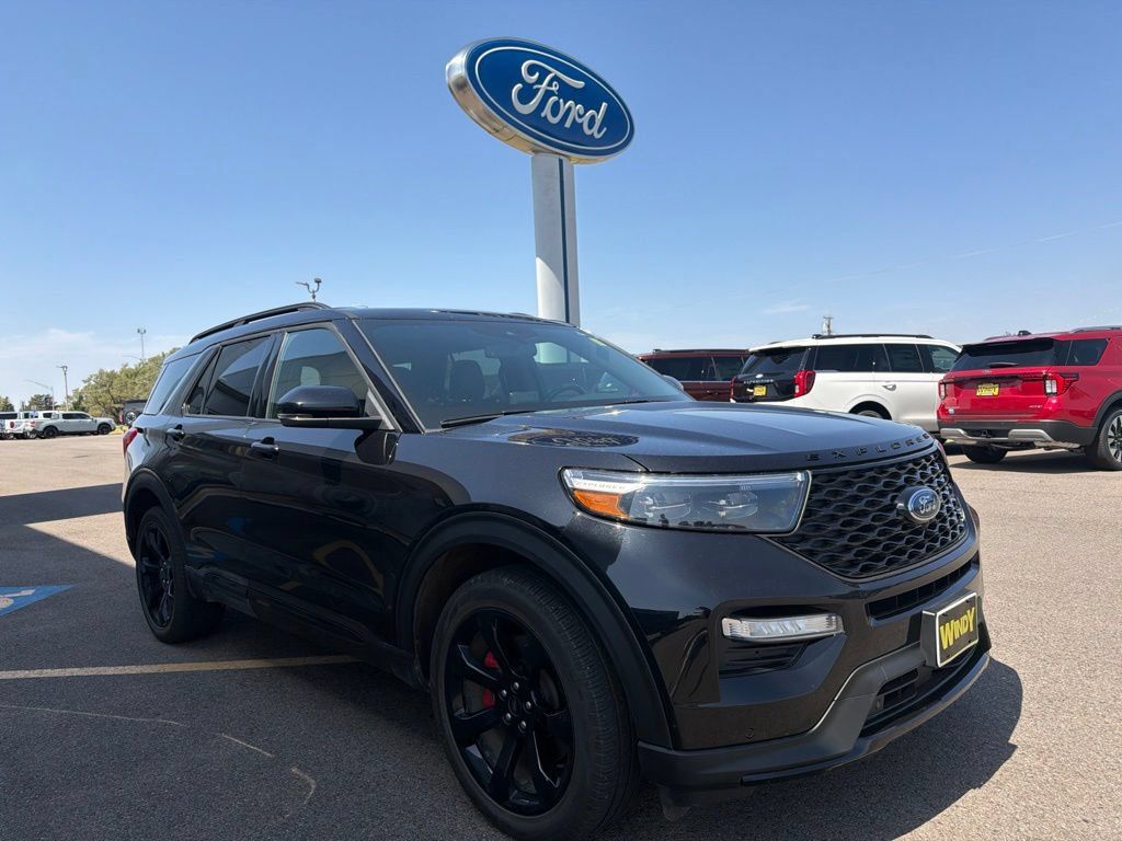 Used 2024 Ford Explorer ST w/ Equipment Group 401A AWD/4WD image 4