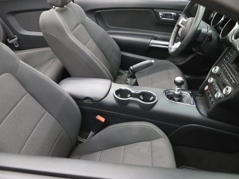 Used 2016 Ford Mustang Convertible w/ Equipment Group 051A RWD image 53