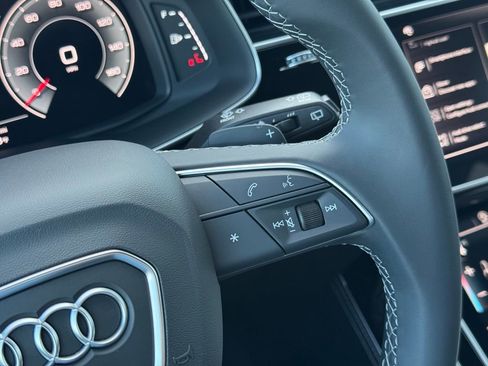 New 2026 Audi Q7 3.0T Premium Plus AWD/4WD image 17