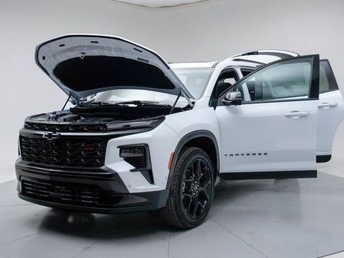 New 2026 Chevrolet Traverse RS FWD image 17