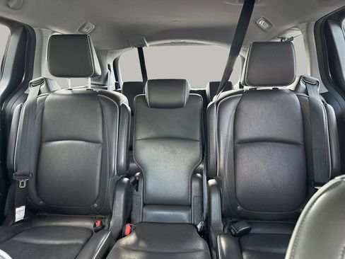Used 2023 Honda Odyssey Elite image 12