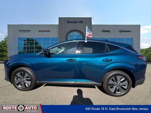 Used 2025 Nissan Murano SL AWD/4WD image 6