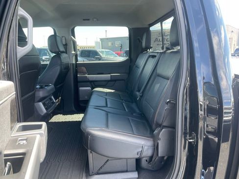 Used 2023 Ford F450 Lariat w/ Camper Package AWD/4WD image 8