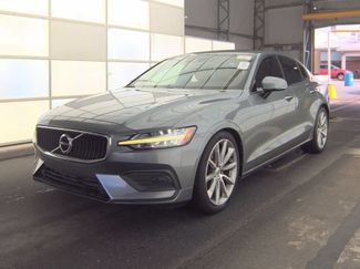 Used 2019 Volvo S60 T5 Momentum w/ Premium Package FWD video 1