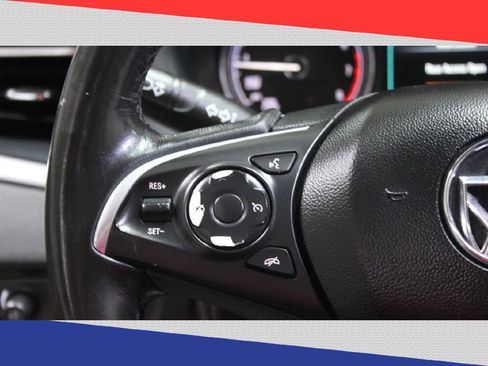 Used 2019 Buick Enclave Essence image 16