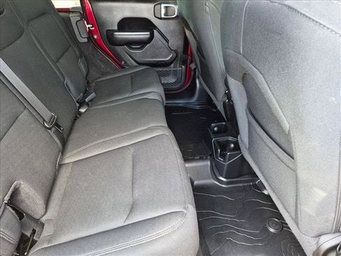 Used 2021 Jeep Wrangler Unlimited Sport AWD/4WD image 18