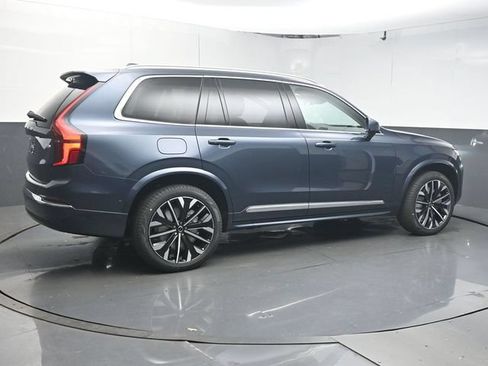 Used 2026 Volvo XC90 T8 Ultra w/ Protection Package Premier AWD/4WD image 2