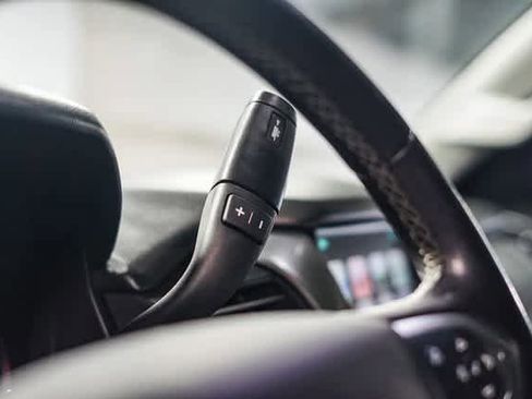 Used 2017 Chevrolet Suburban LS w/ All-Season Package image 20