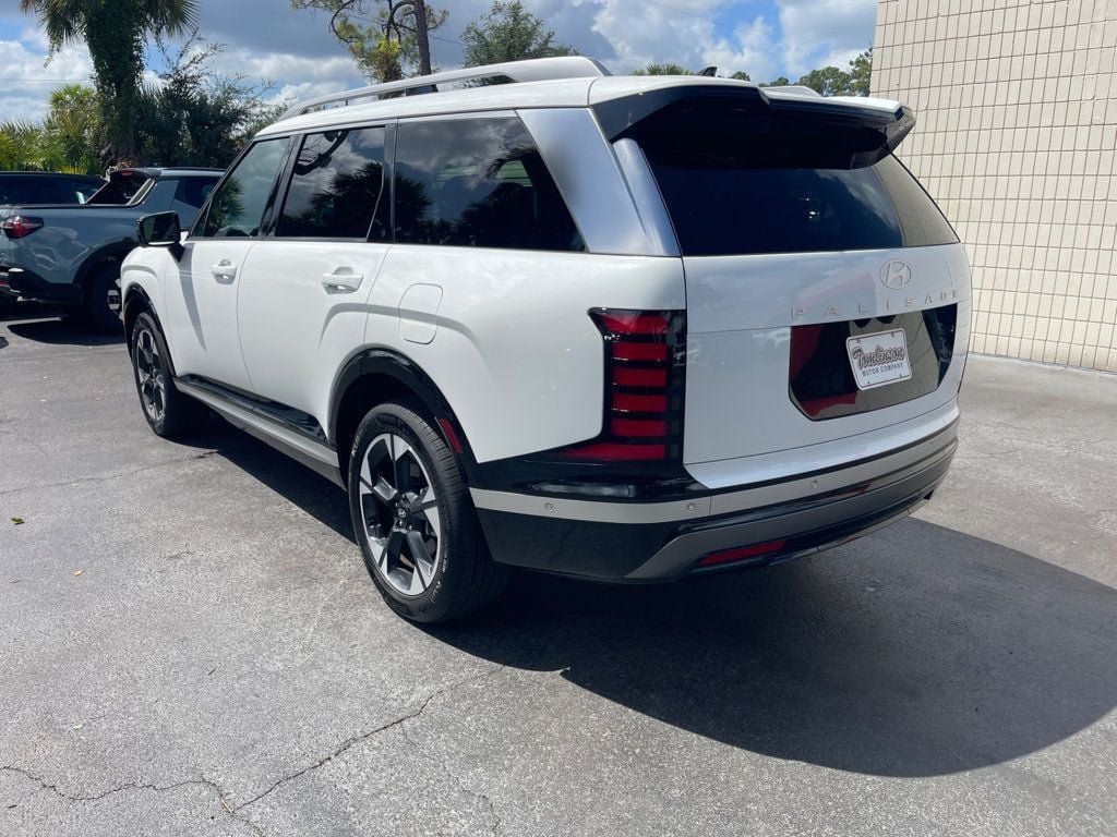 Used 2026 Hyundai Palisade Limited AWD/4WD image 3
