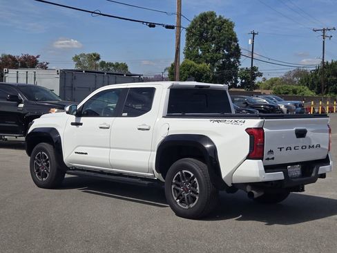 Certified 2024 Toyota Tacoma TRD Sport w/ TRD Sport Upgrade Package AWD/4WD image 4