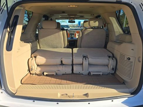 Used 2009 Chevrolet Tahoe LT w/ Luxury Package image 46