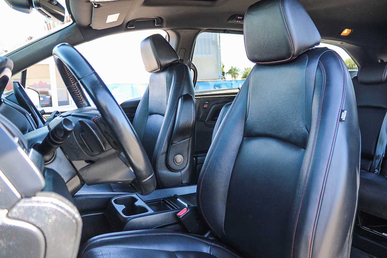 Certified 2024 Honda Odyssey Sport image 15