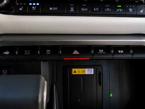 Used 2022 Toyota Tundra Capstone image 28