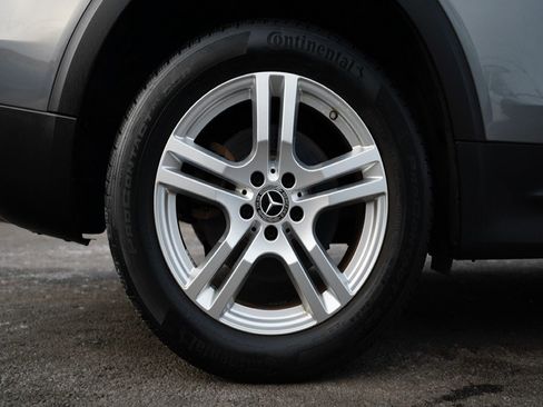 Used 2020 Mercedes-Benz GLB 250 4MATIC image 17