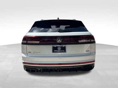 New 2026 Volkswagen Atlas Cross Sport SEL R-Line image 5