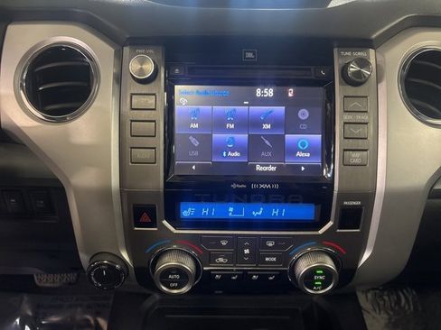 Used 2014 Toyota Tundra Platinum image 22