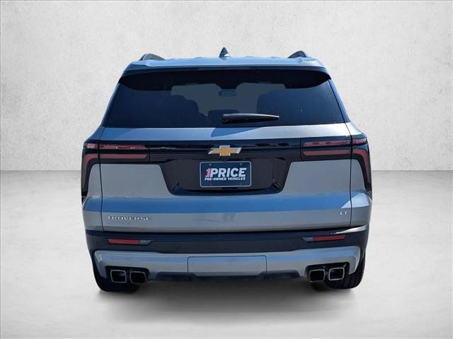 Used 2024 Chevrolet Traverse LT FWD image 6