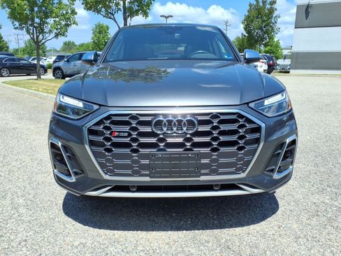 Used 2022 Audi SQ5 Premium Plus w/ Premium Plus Package AWD/4WD image 2