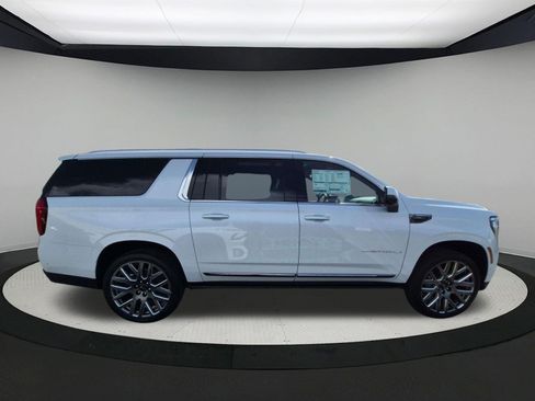 New 2026 GMC Yukon XL Denali Ultimate AWD/4WD image 6