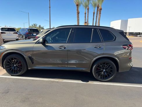 Used 2024 BMW X5 xDrive40i w/ M Sport Package AWD/4WD image 6
