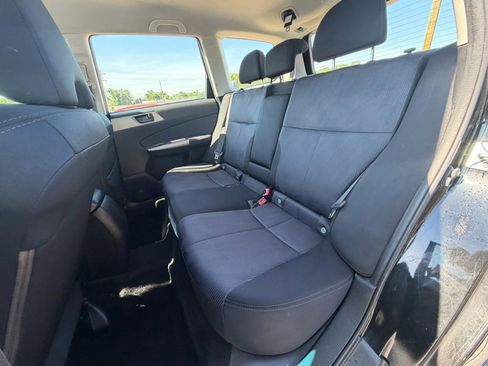 Used 2010 Subaru Forester 2.5X AWD/4WD image 10