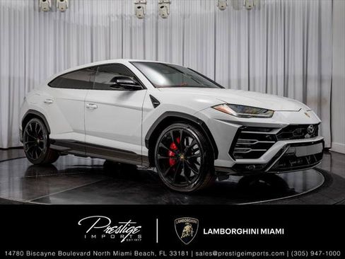 Used 2021 Lamborghini Urus AWD/4WD image 1