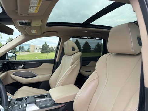 Used 2022 Acura MDX SH-AWD w/ Advance Package image 3