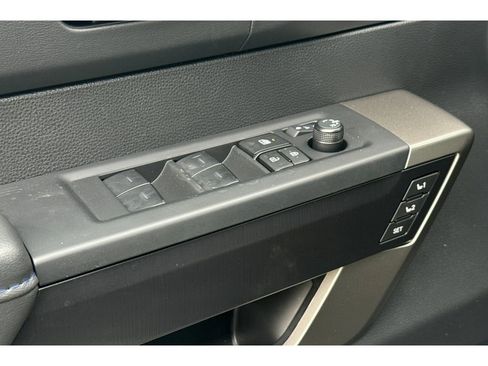 New 2026 Toyota Tundra Platinum image 9