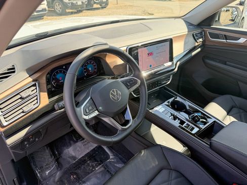 New 2026 Volkswagen Atlas SE AWD/4WD image 12