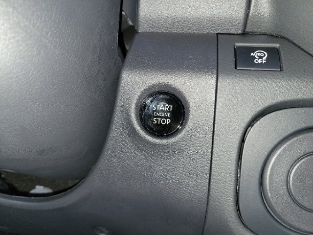 Used 2027 Nissan Frontier SV w/ All-Weather Content Package RWD image 32