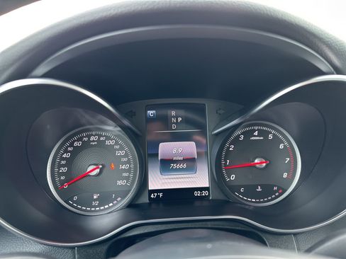 Used 2018 Mercedes-Benz GLC 300 4MATIC image 40