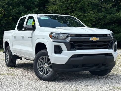 New 2026 Chevrolet Colorado LT AWD/4WD image 2