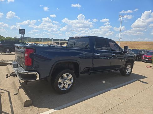 Used 2020 Chevrolet Silverado 2500 LTZ w/ LTZ Texas Edition AWD/4WD image 8
