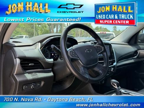 Used 2021 Chevrolet Traverse RS FWD image 20