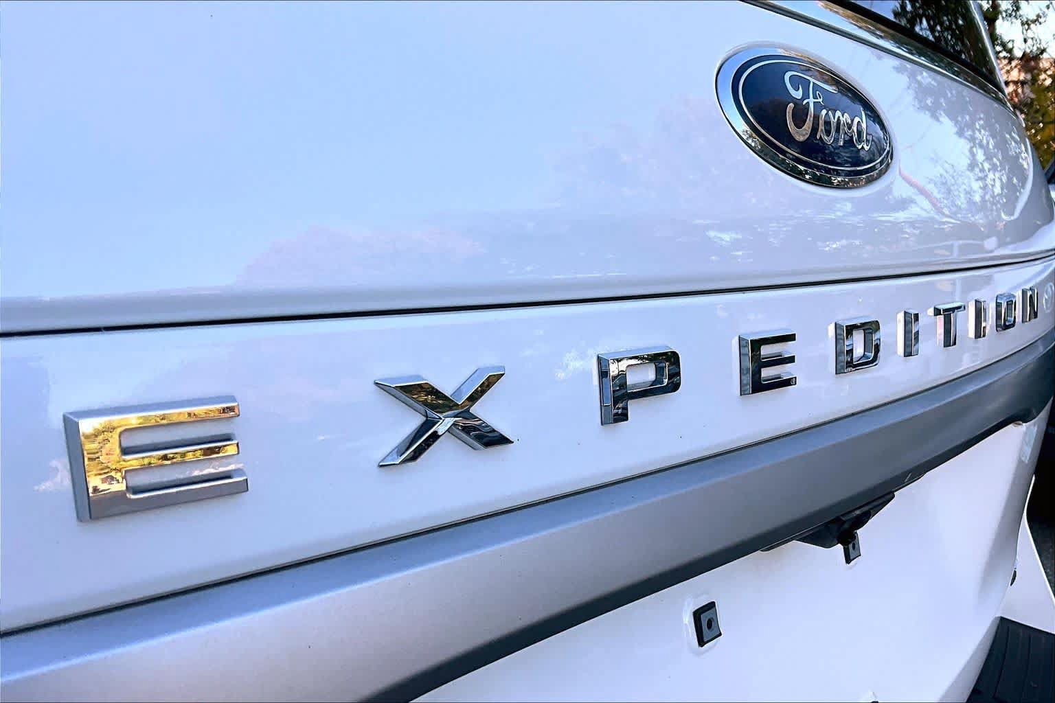 Used 2024 Ford Expedition Max XLT AWD/4WD image 10