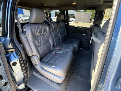 Used 2024 Volkswagen Atlas Cross Sport SEL R-Line AWD/4WD image 28