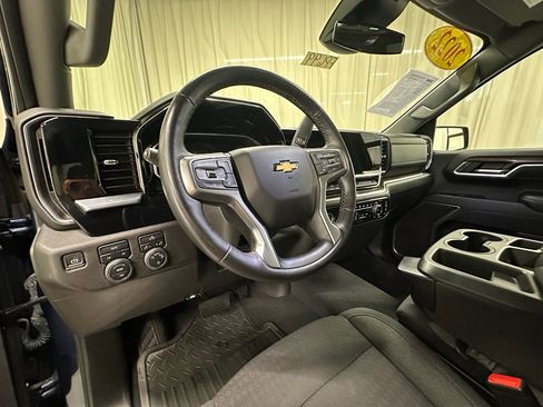 Certified 2022 Chevrolet Silverado 1500 LT image 28