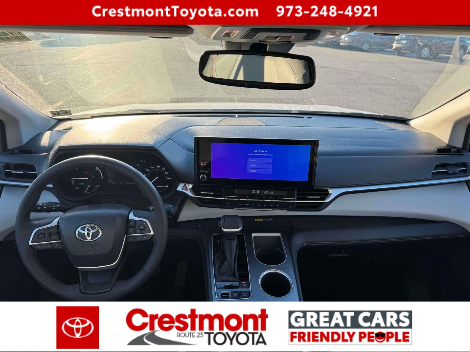 Used 2026 Toyota Sienna XLE AWD/4WD image 13