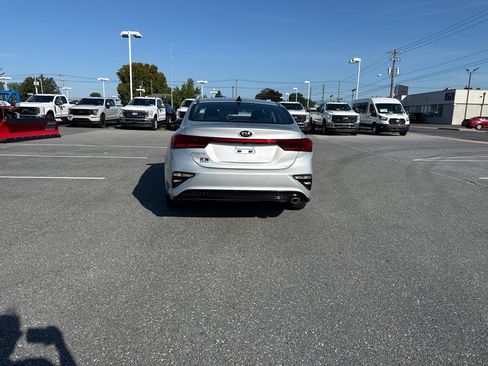 Used 2021 Kia Forte LXS FWD image 5