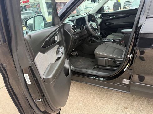 Used 2024 Chevrolet TrailBlazer LT image 6