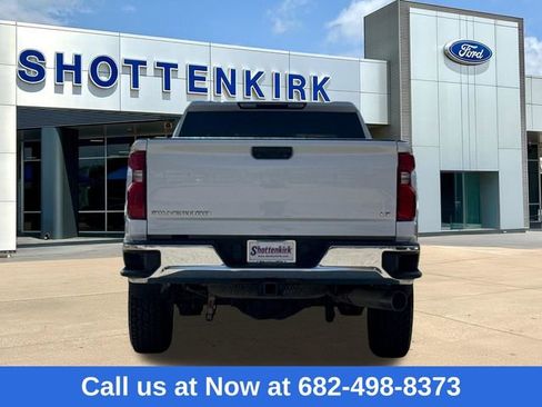 Used 2024 Chevrolet Silverado 2500 LT image 8