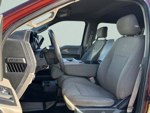 Used 2017 Ford F150 XLT AWD/4WD image 23