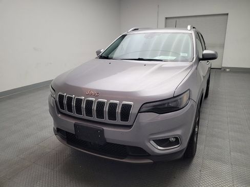 Used 2019 Jeep Cherokee Limited w/ Luxury Group image 15